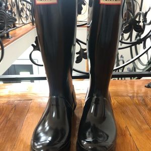 Authentic hunter girls boots size 6 girls boys 5